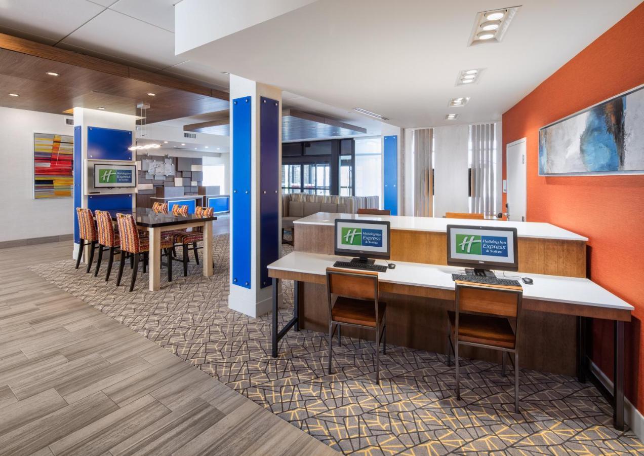Holiday Inn Express East Peoria - Riverfront By Ihg Ngoại thất bức ảnh