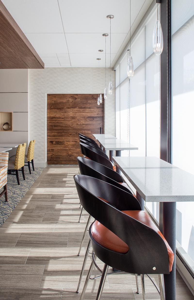 Holiday Inn Express East Peoria - Riverfront By Ihg Ngoại thất bức ảnh